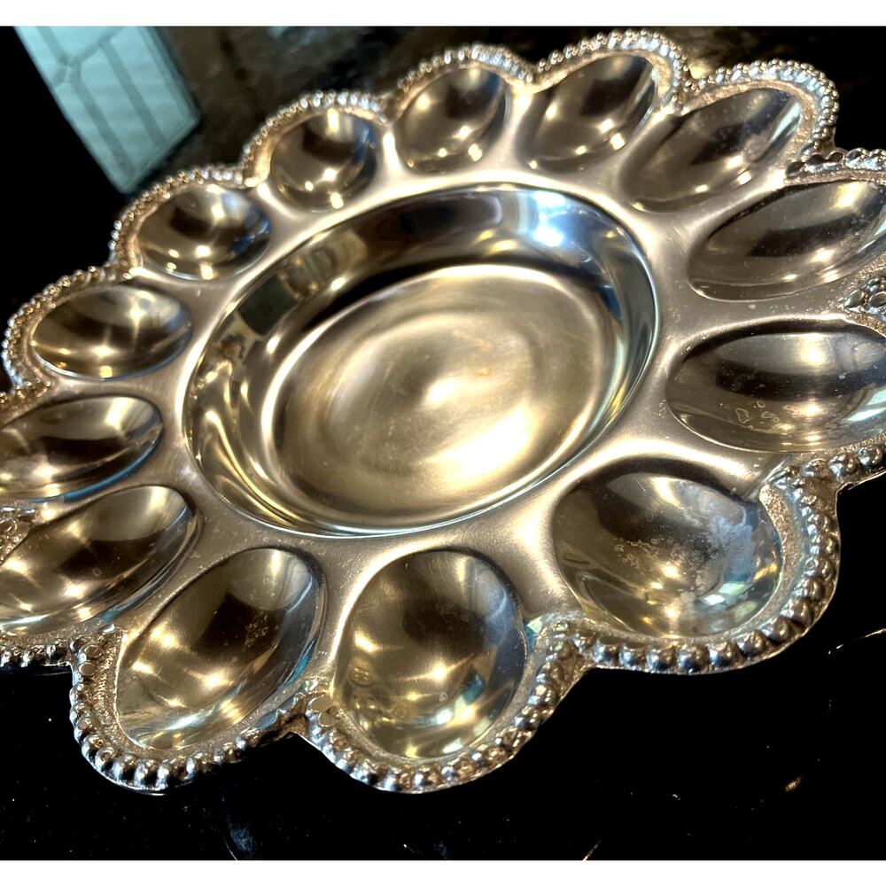 12 Wilton IHI made India Deviled Egg Platter Tray Beaded Scallop Center Well